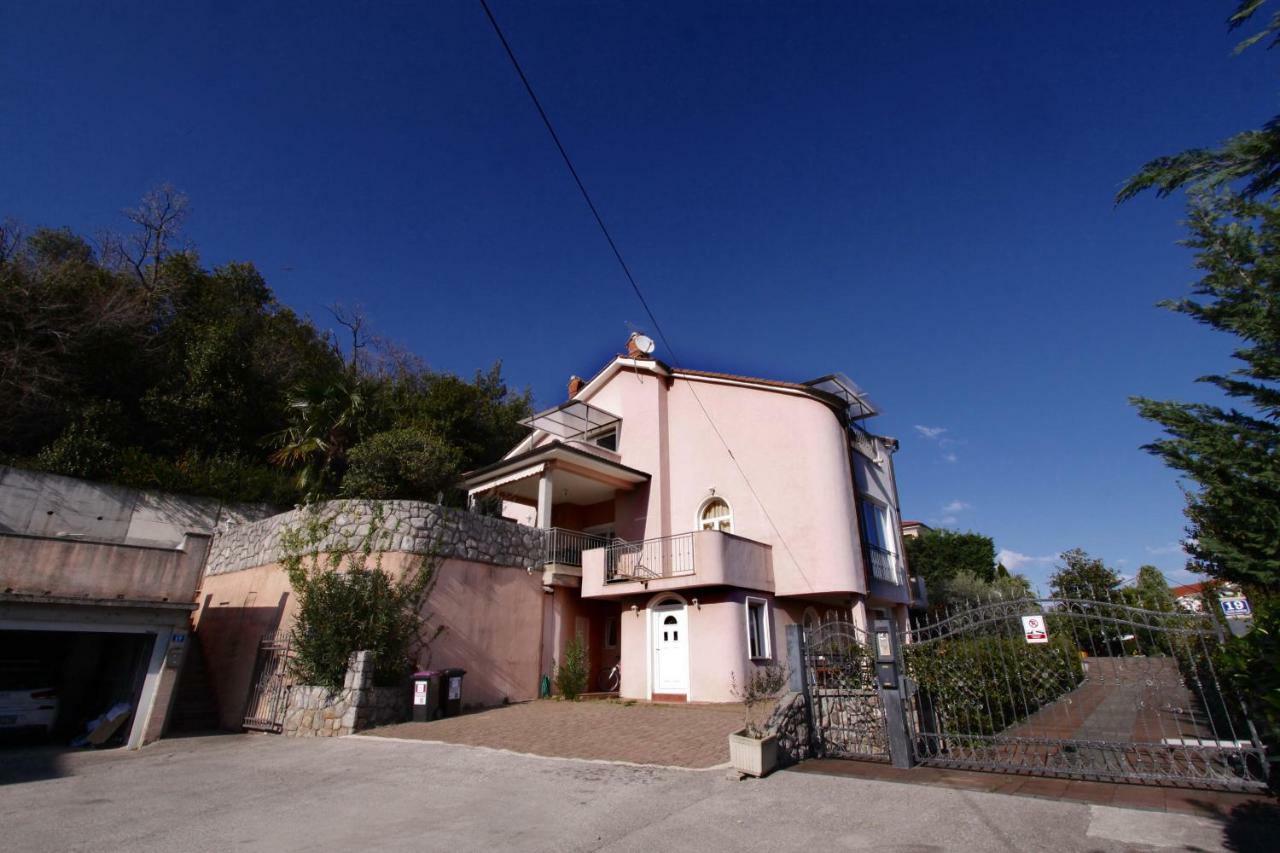 Villa Mihaela Ičići Buitenkant foto