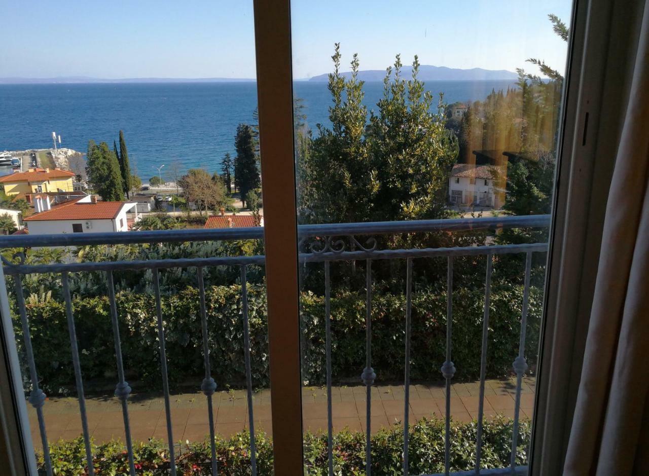 Villa Mihaela Ičići Buitenkant foto